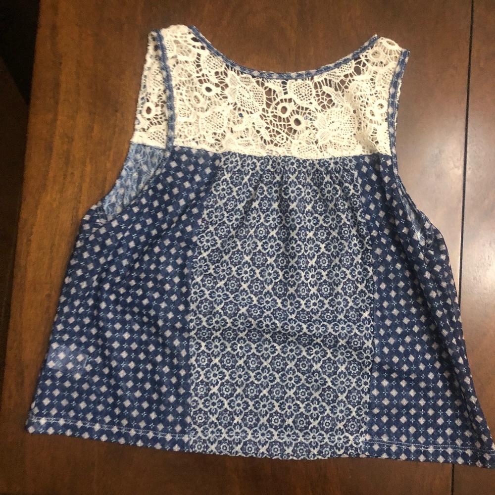 Cute Boho Ransom Lace Top!! - Picture 2 of 5
